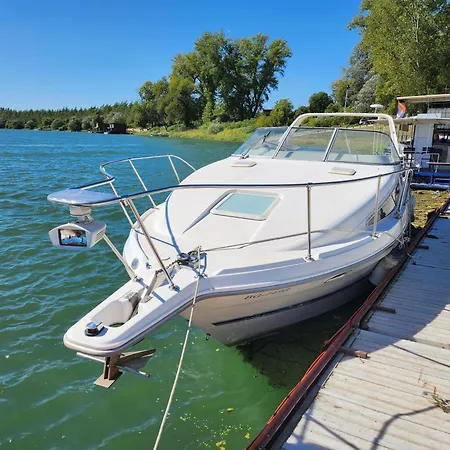 Διαμέρισμα Crassula Lux *