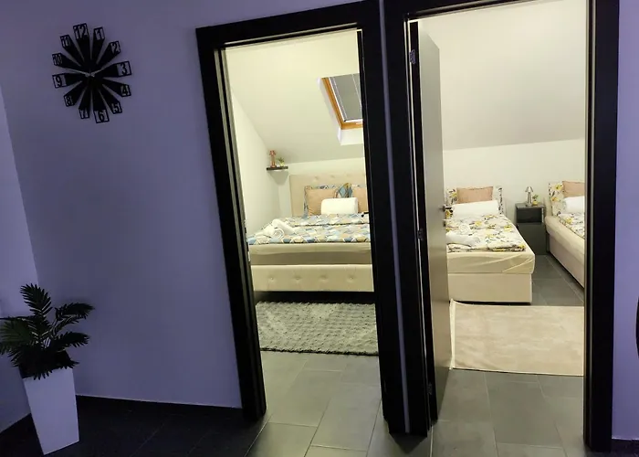 Crassula Lux 2 Apartamento